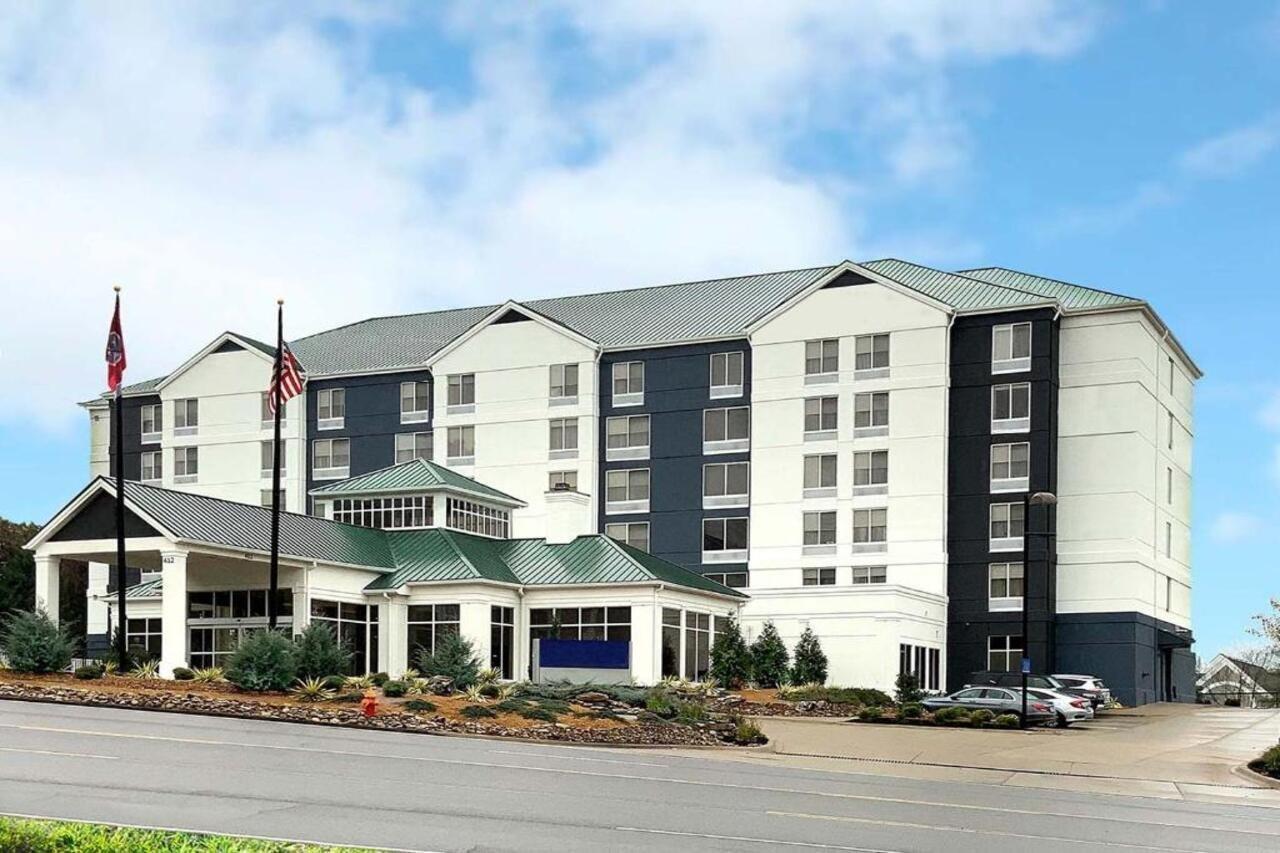 Hilton Garden Inn Nashville Airport Экстерьер фото