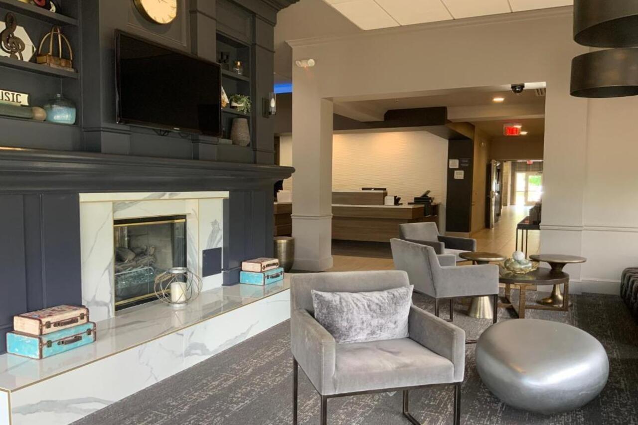 Hilton Garden Inn Nashville Airport Экстерьер фото
